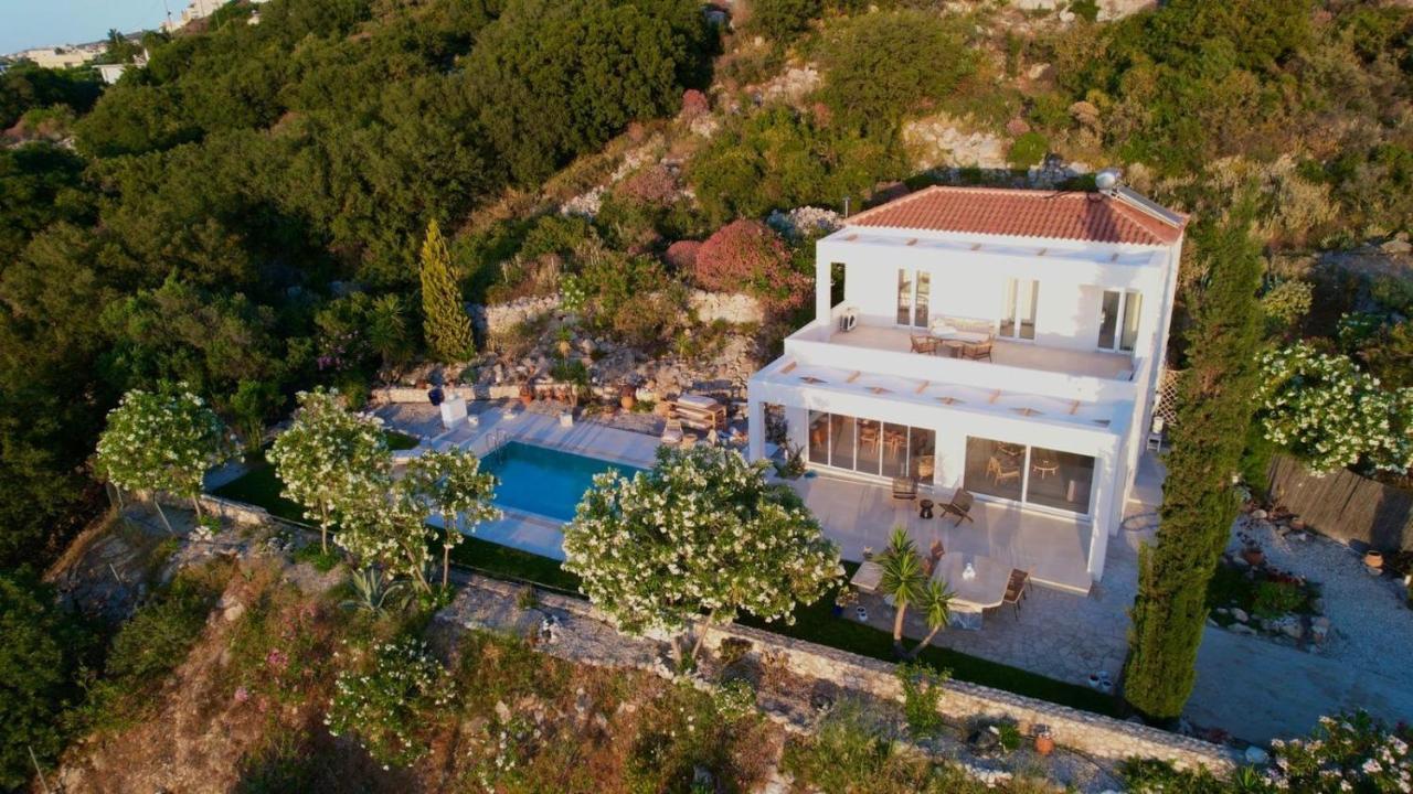 Shigaya Boutique Villa Plaka  Exteriör bild